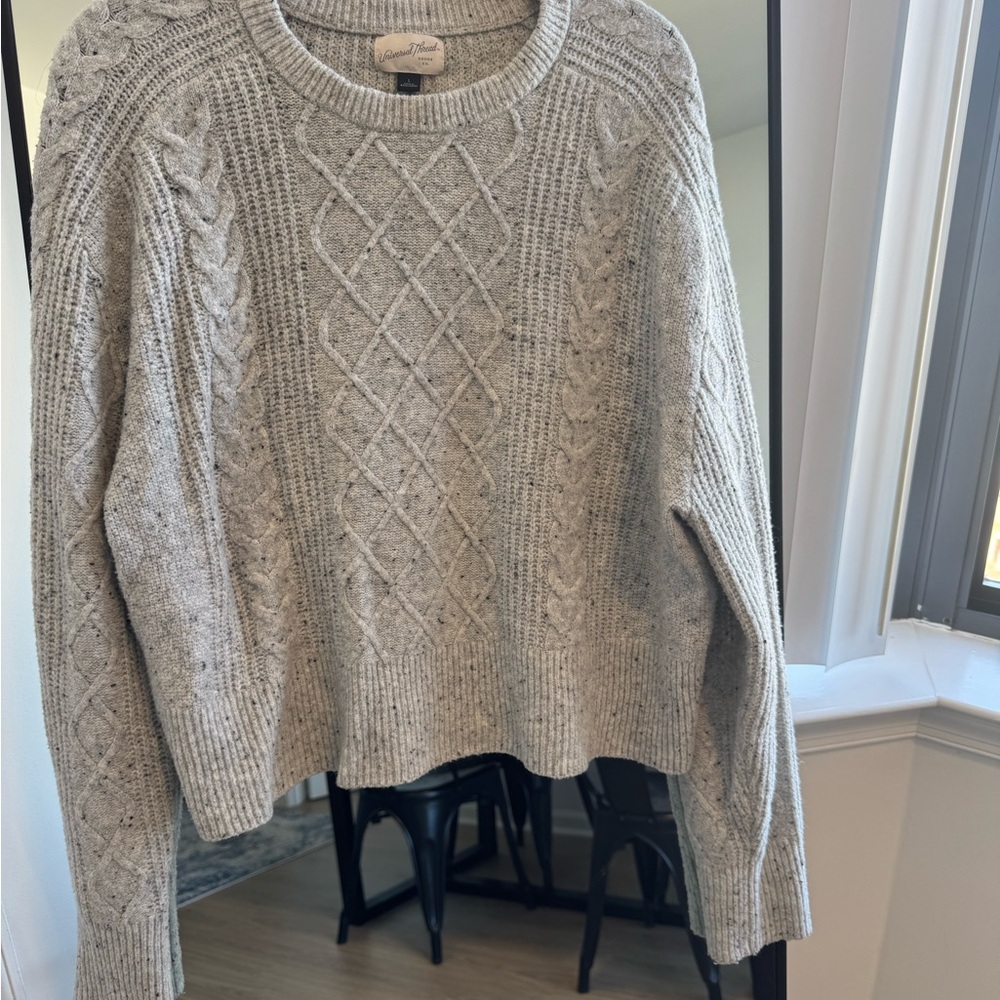 Universal Thread Light Gray Cable Knit Sweater